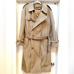 Brooks Brothers Size 40 Trench Coat